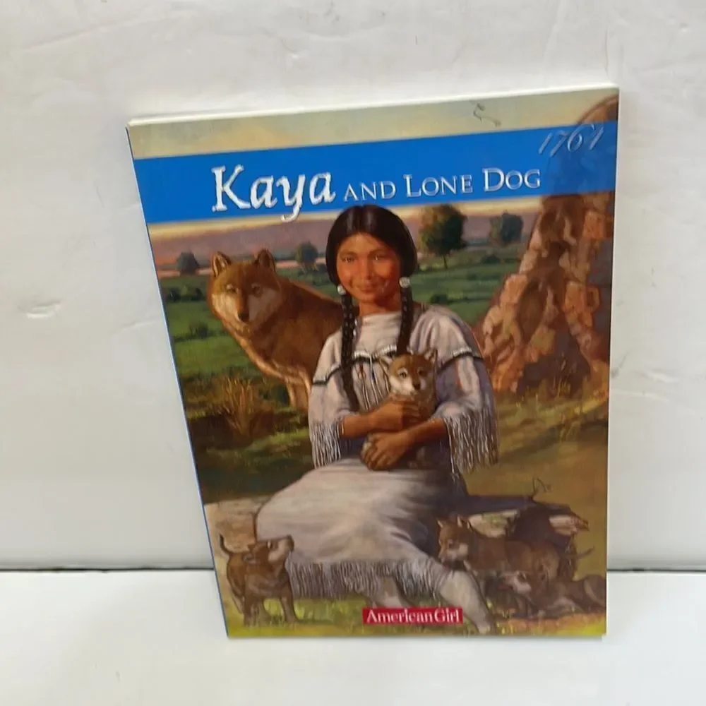 ‎TEN AMERICAN GIRL BOOKS - Picture 6 of 11